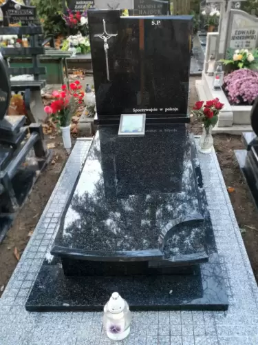 Nagrobek pojedynczy Kamieniarz Szczecin 12