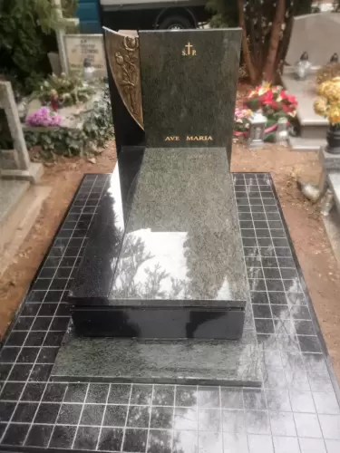 Nagrobek pojedynczy Kamieniarz Szczecin 59