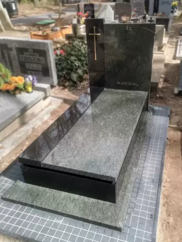 Nagrobek pojedynczy Kamieniarz Szczecin 67