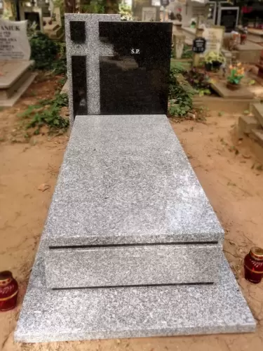 Nagrobek pojedynczy Kamieniarz Szczecin 84