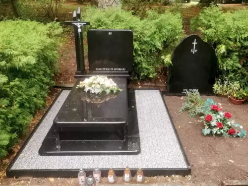 Nagrobek pojedynczy Kamieniarz Szczecin 92